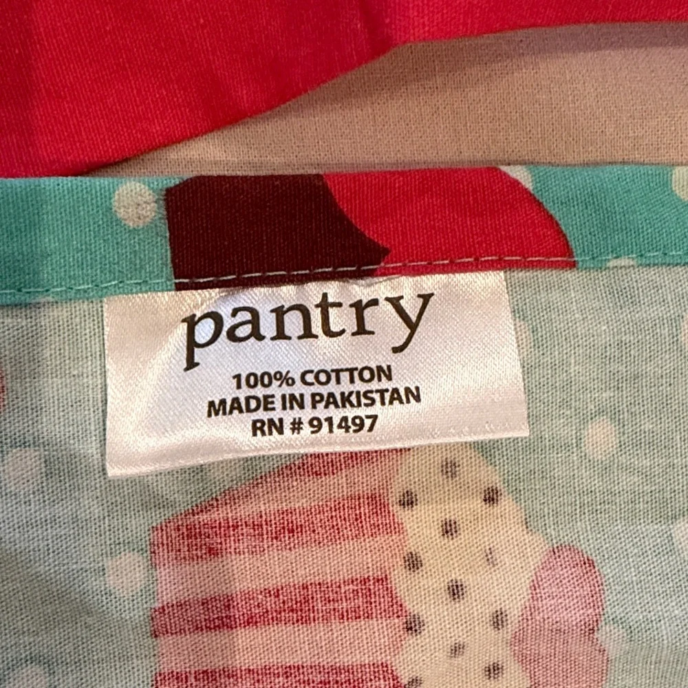 Pantry Turquoise Cupcake Apron – 